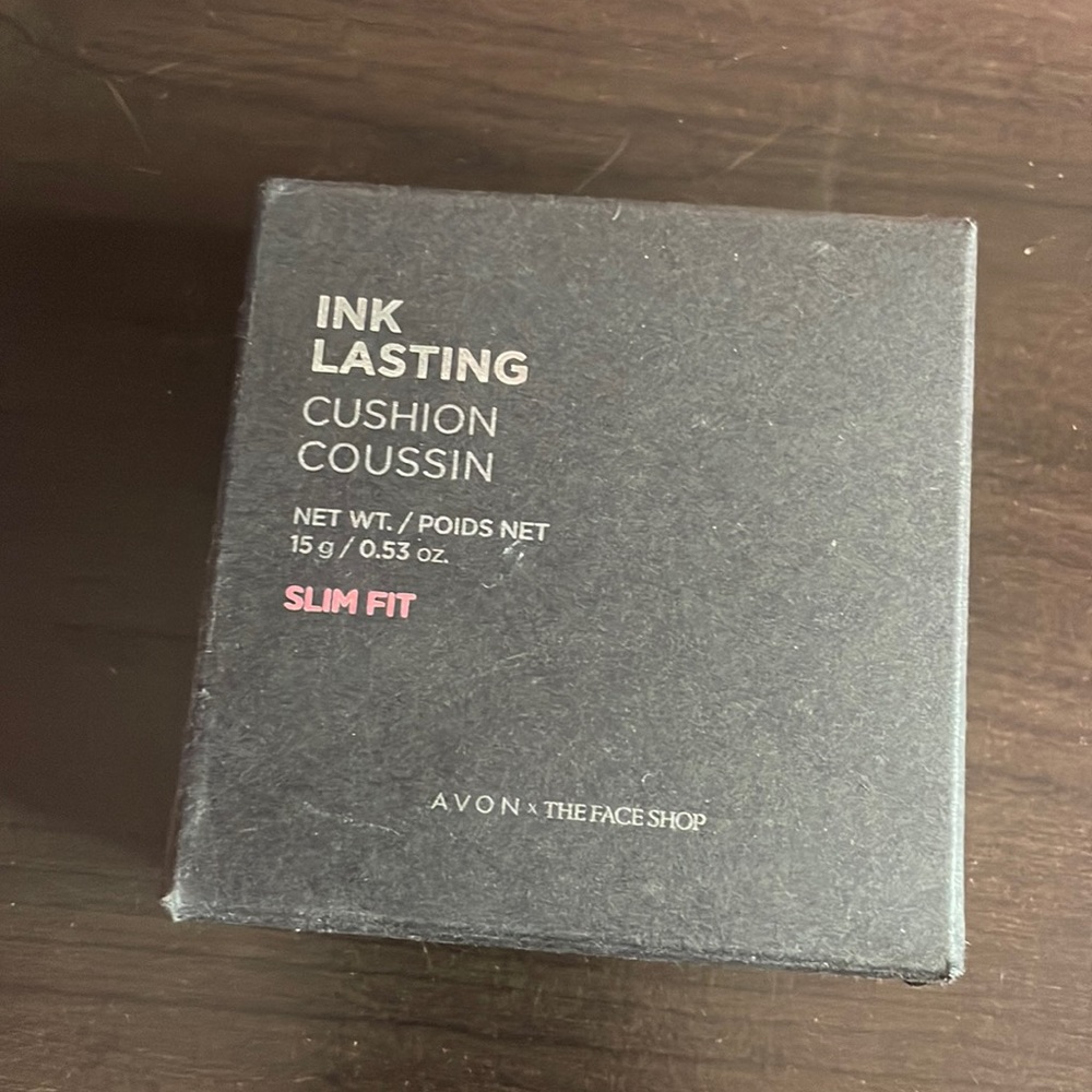 🎉NWT Sealed Avon Ink Lasting Cushion Slim Fit Concealer! W30